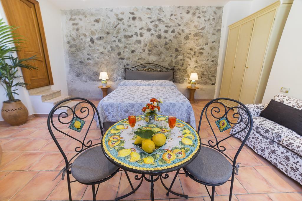 Montagnella Relax Bed and Breakfast Maiori Buitenkant foto