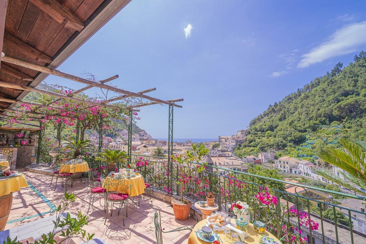 Montagnella Relax Bed and Breakfast Maiori Buitenkant foto