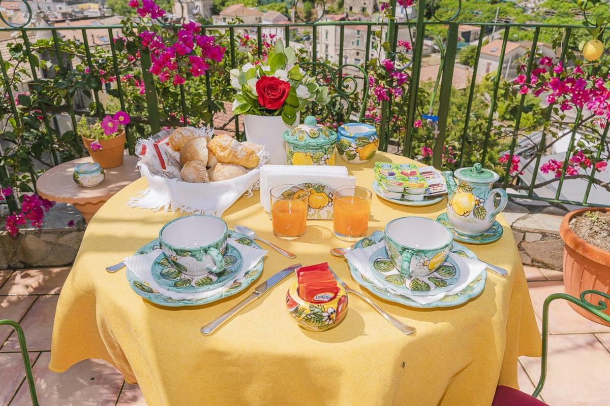 Montagnella Relax Bed and Breakfast Maiori Buitenkant foto